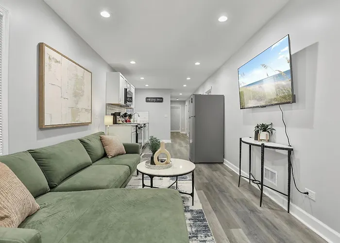 Cozy 4br 2ba Hébergement de vacances