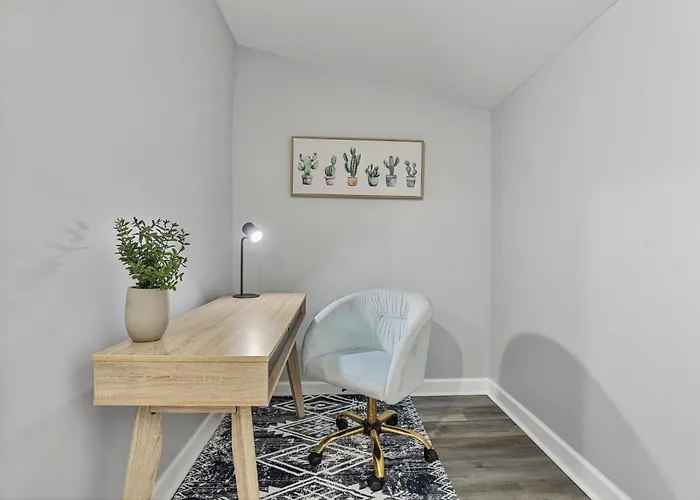 Cozy 4br 2ba Hébergement de vacances