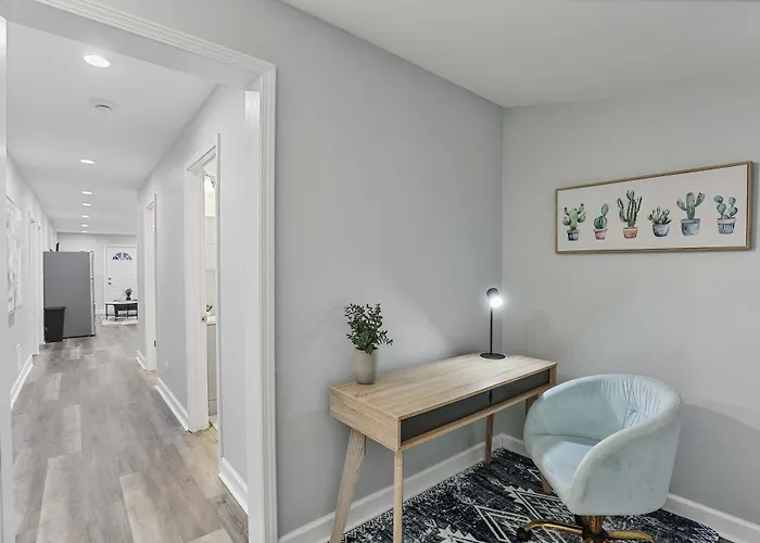 Cozy 4br 2ba * Worth